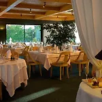 Hotel Logis Clair Matin 3*