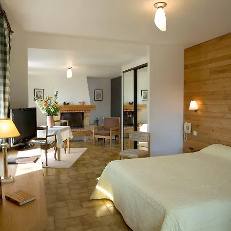 Logis Clair Matin 3* Le Chambon-sur-Lignon