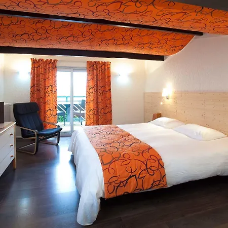 Hotel Logis Clair Matin & 3*