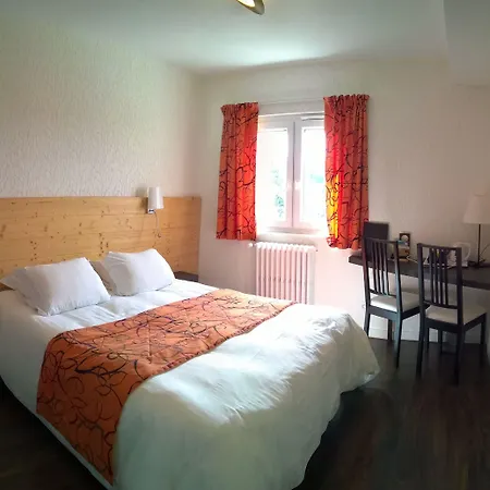 Logis Clair Matin Hotell Le Chambon-sur-Lignon