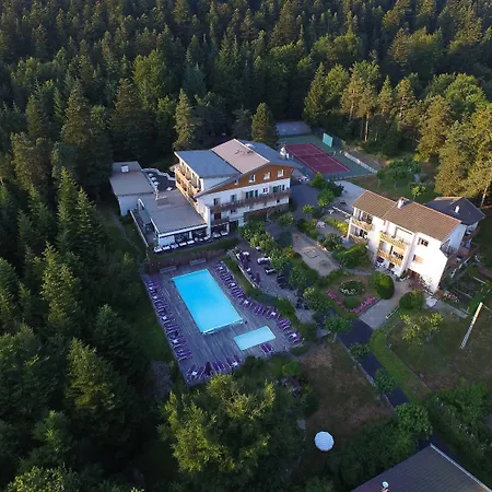 Logis Clair Matin 3*