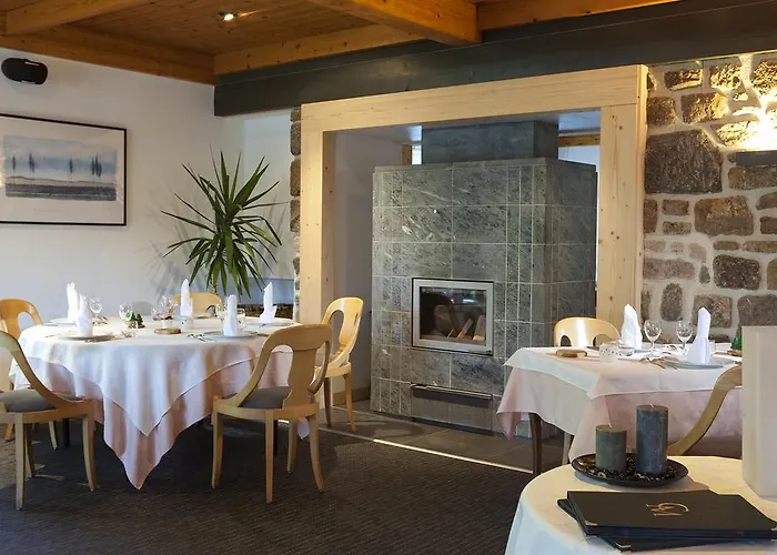 Hotel Logis Clair Matin Le Chambon-sur-Lignon