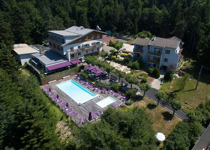 Logis Clair Matin Hotel